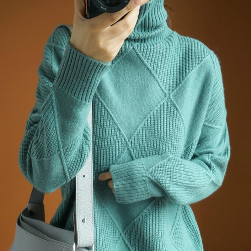 Women’s Cashmere Turtleneck Sweater