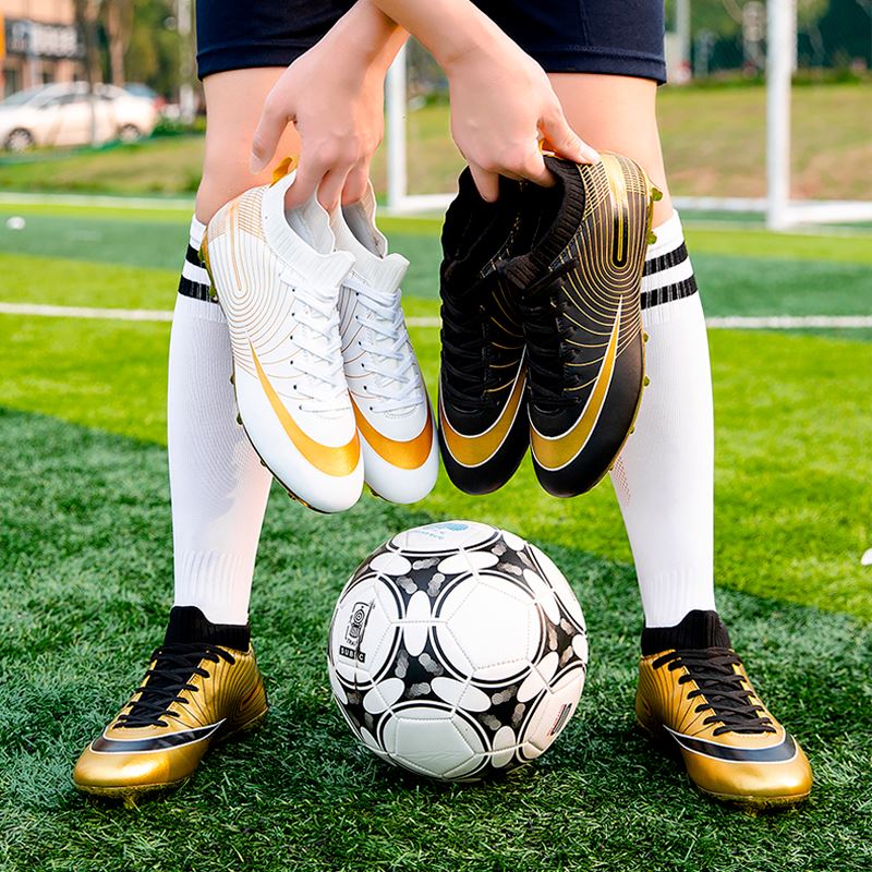 Chuteira Profissional de Futebol/Futsal Masculina Antiderrapante P20-42 Importe Go 